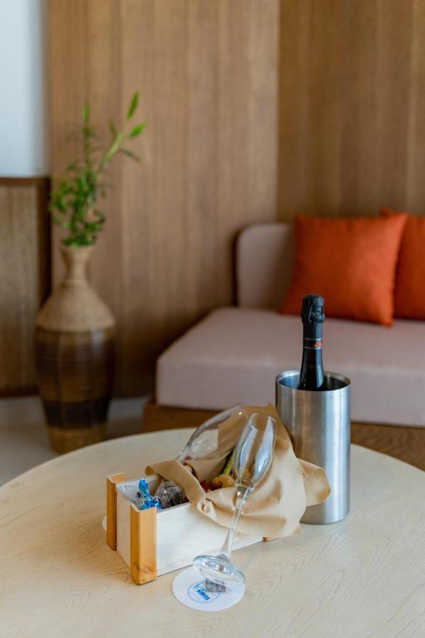 Minos Ambassador Suites & Spa - Adults Only Réthimno Kültér fotó