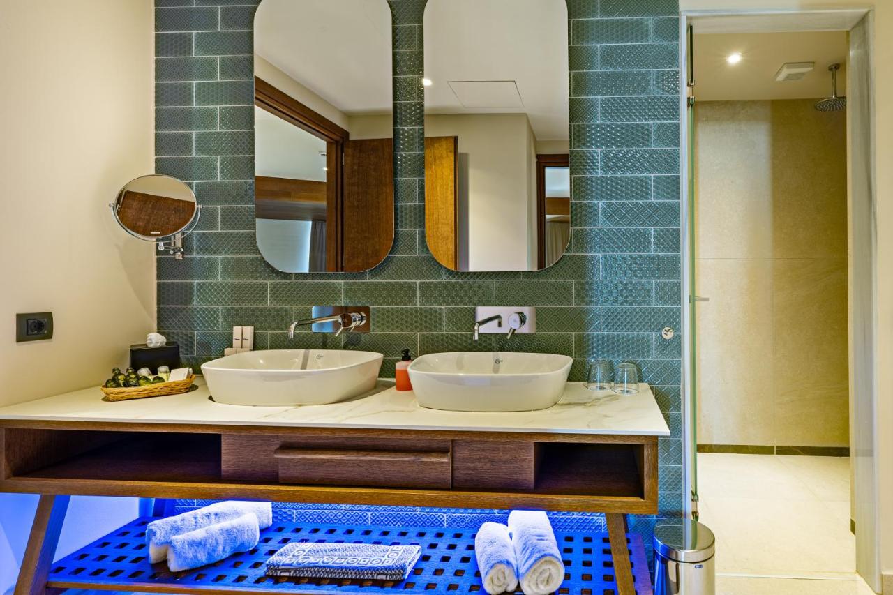 Minos Ambassador Suites & Spa - Adults Only Réthimno Kültér fotó